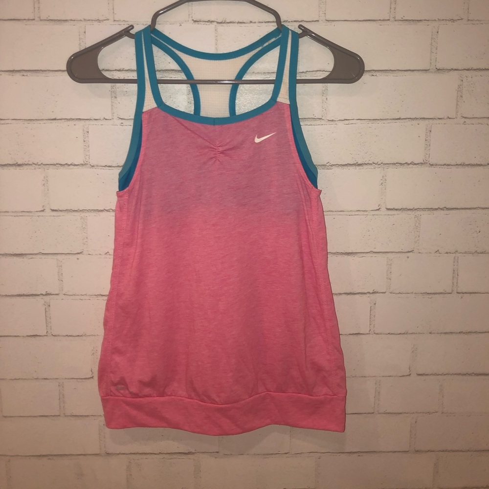NIKE athletic top